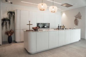 Eden-Reserve-Luxury-Resort-Gardasee-Landmark-II_Penthouse-Villa-Apartment-Küche