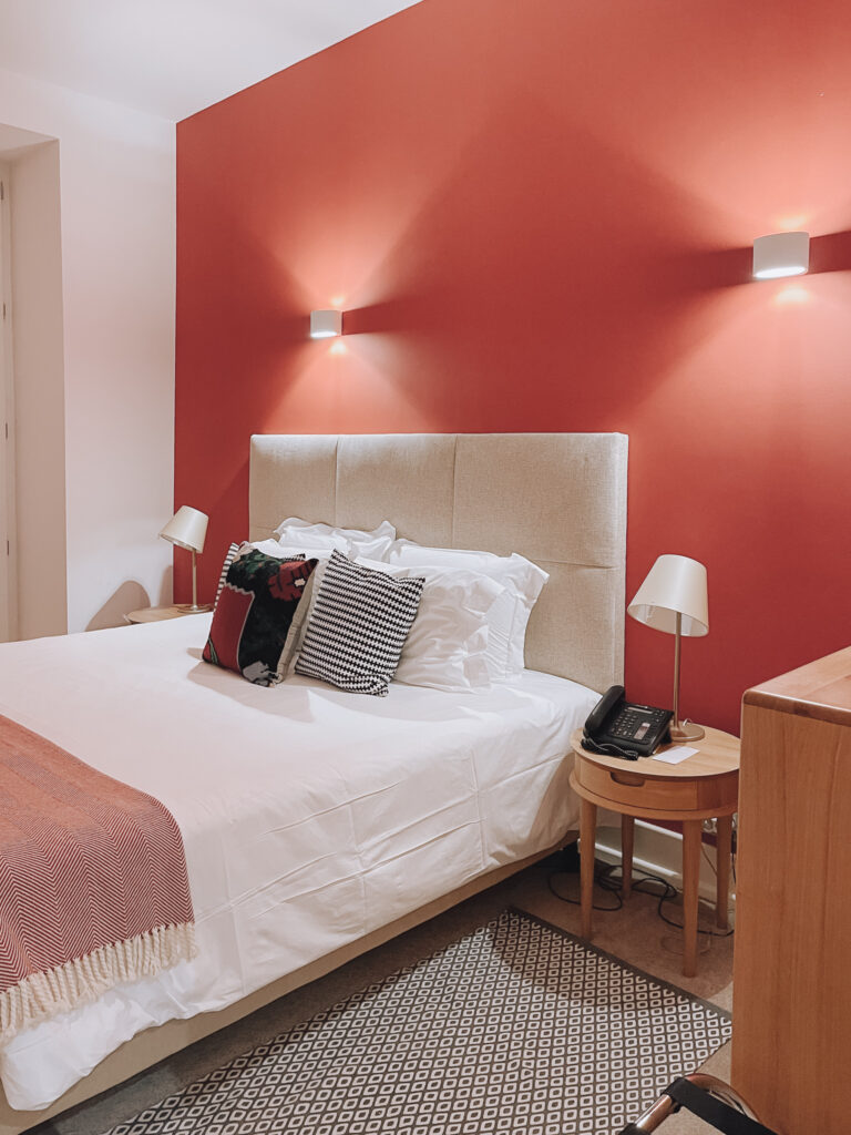 Lissabon-Martinhal-Hotel-Chiado-Familienhotel-Apartment-Schlafzimmer-livingelements