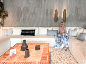 living.elements-Cretan-Malia-Park-Hotel-Kreta-Lobby-Haupthaus-Sofa-Interior-Design